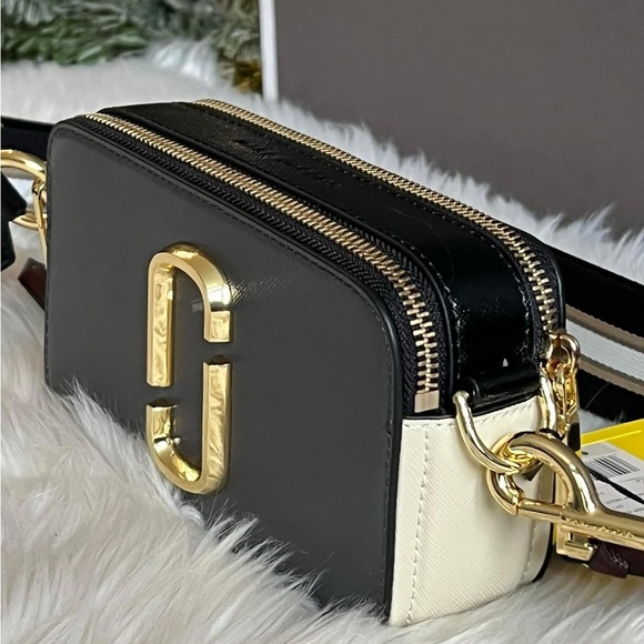 Marc Jacobs The Snapshot - Picture 4 of 16